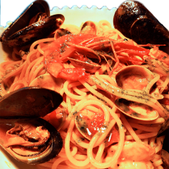 Espaguetis frutti di mare